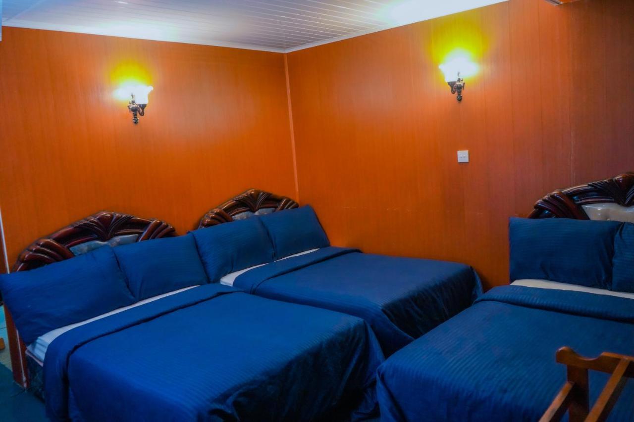 Blue Moon Residency Hotel Nuwara Eliya Exterior photo