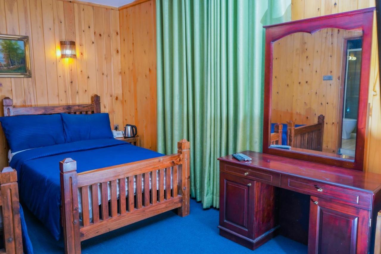 Blue Moon Residency Hotel Nuwara Eliya Exterior photo